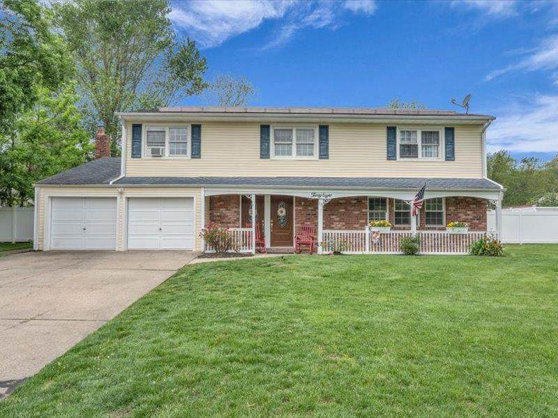 38 Nadine Lane - Photo 1