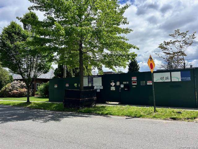 157-60 12th Road - Photo 1