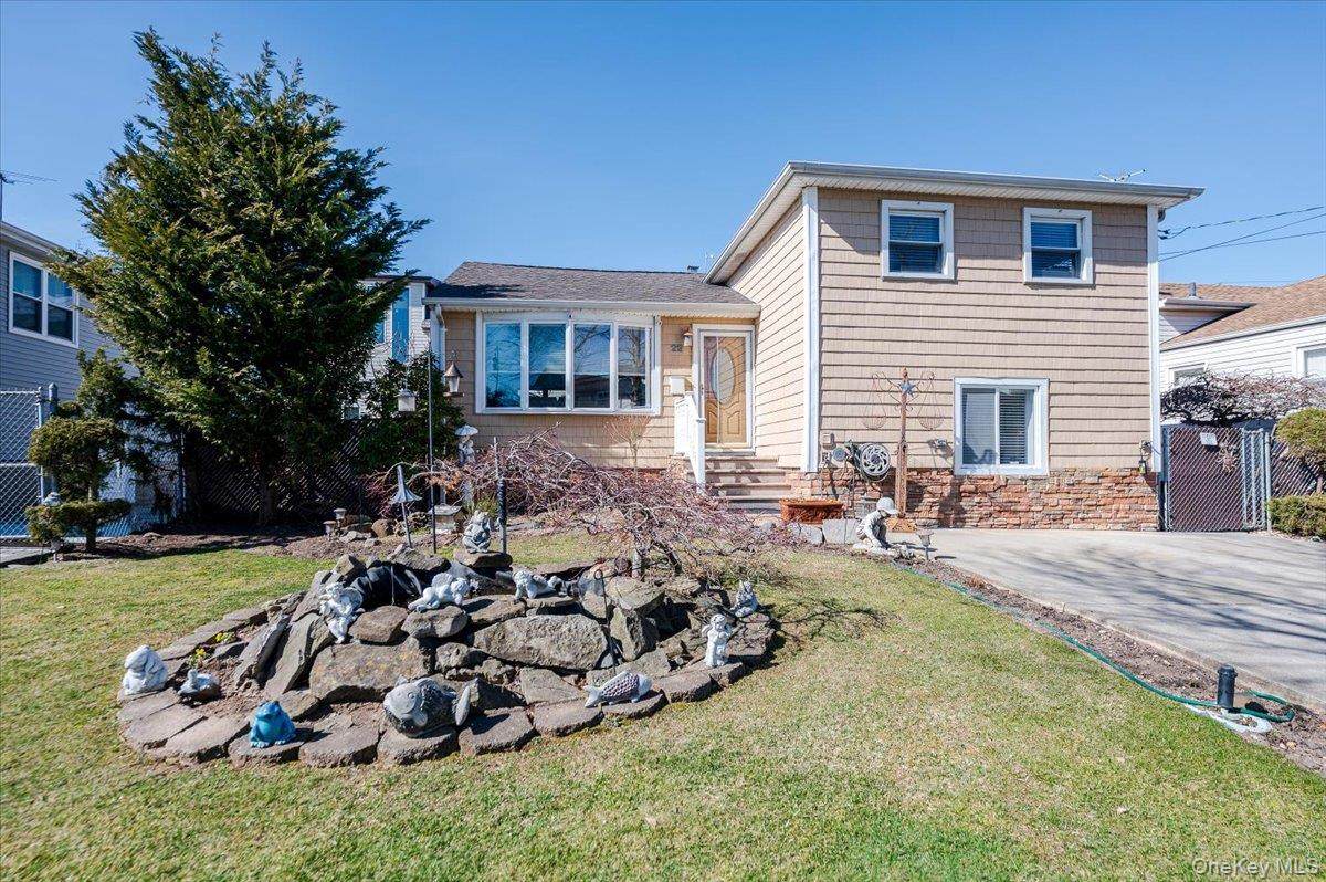 22 Cheshire Road - Photo 1