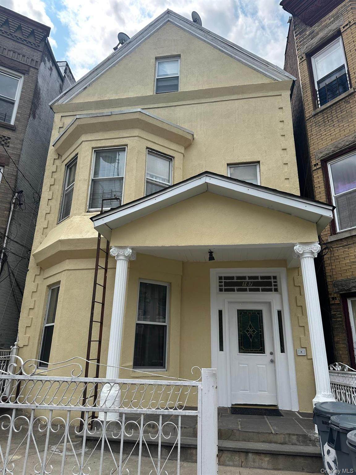 187 Buena Vista Avenue - Photo 1