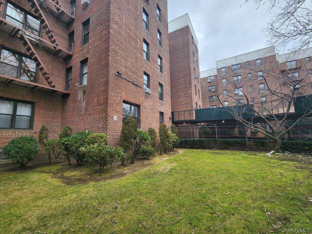 2251 Plumb 1st Street - Photo 1