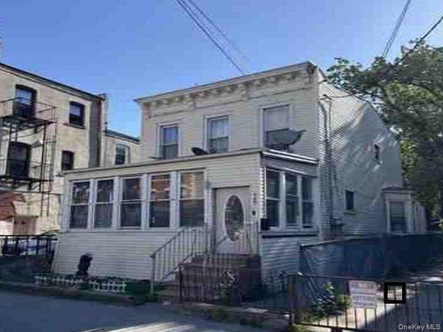 145 Chestnut Street - Photo 1