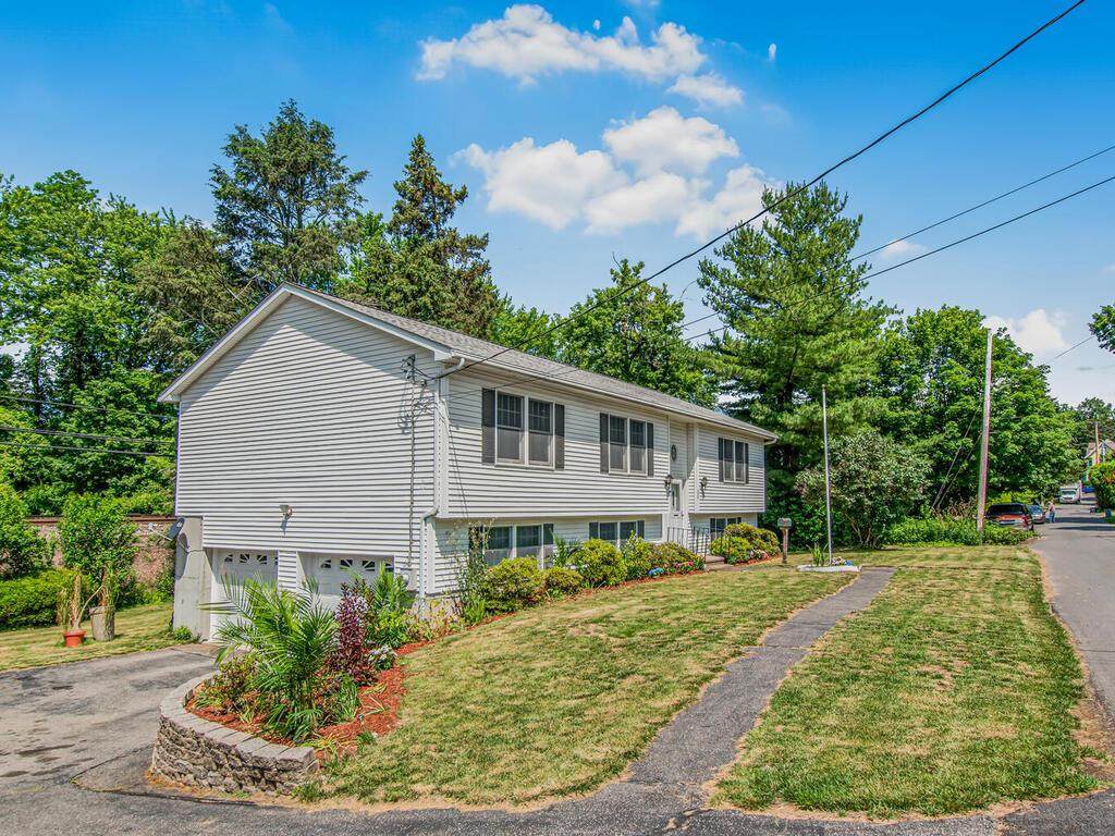 237 Brady Avenue - Photo 1