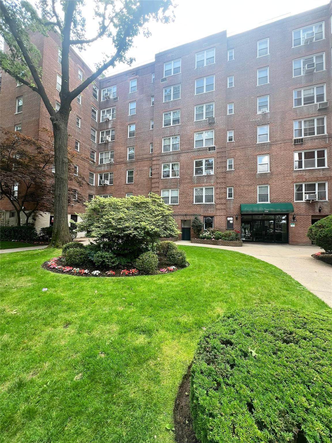 2710 Parsons - Photo 1