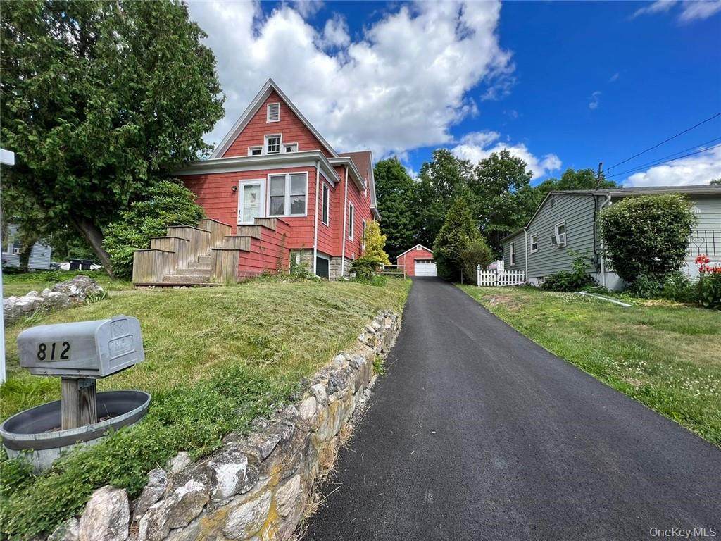 812 Tower Avenue - Photo 1