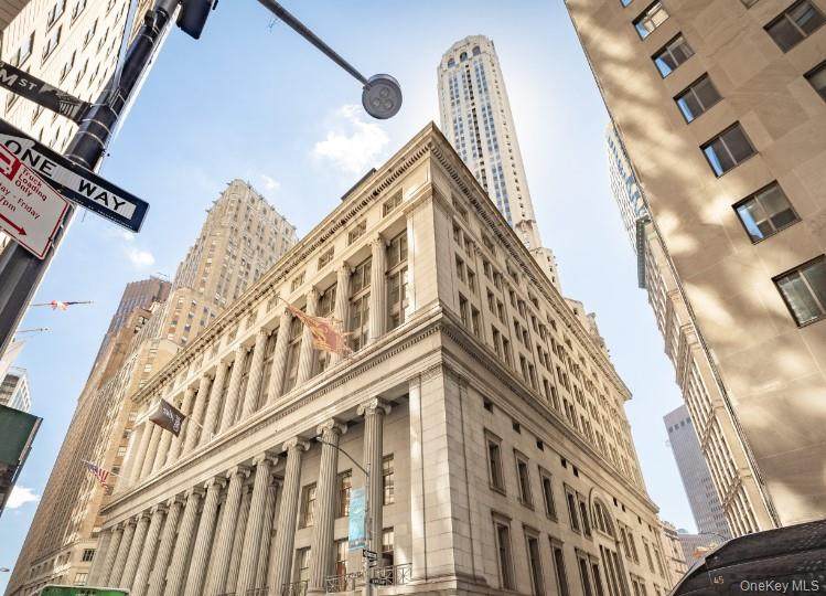 55 Wall Street - Photo 1