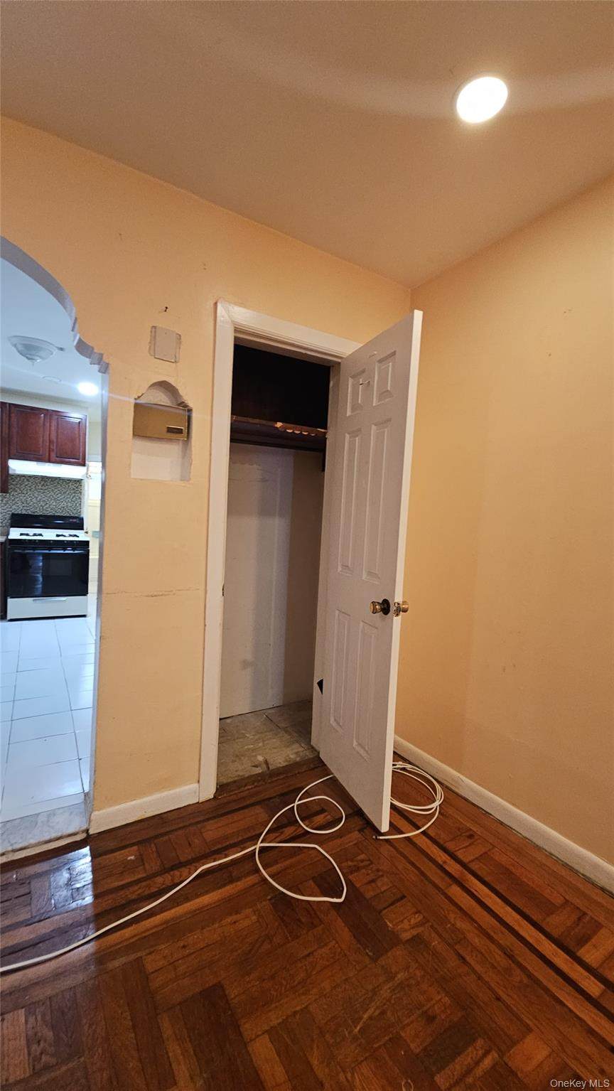 272 New Jersey Avenue - Photo 1