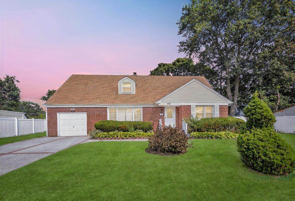 336 Princeton Street - Photo 1