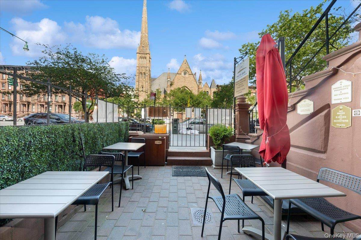 264 Lenox Avenue - Photo 1