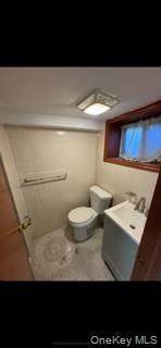 61-25 Saunders Street - Photo 13