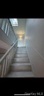 61-25 Saunders Street - Photo 8