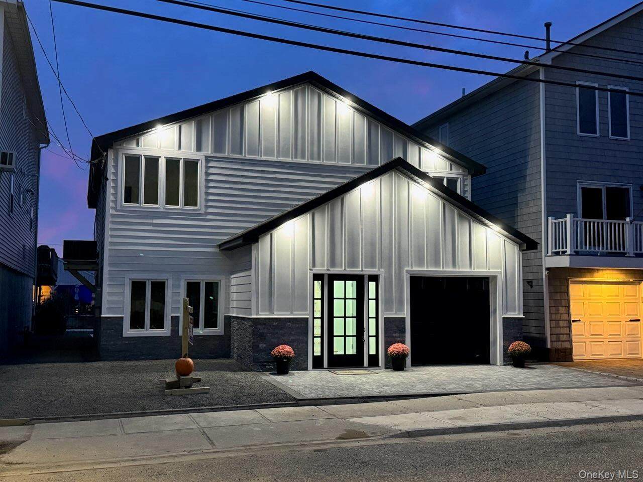 873 7th Street - Photo 1