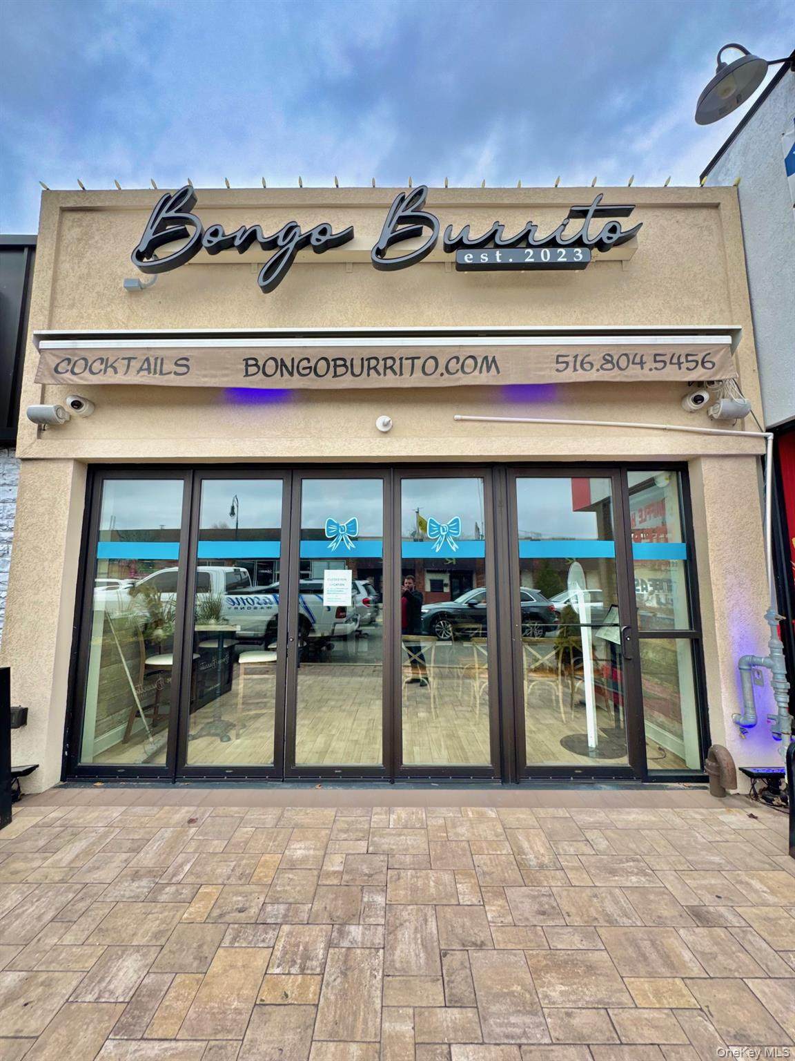 3925 Merrick Road - Photo 1