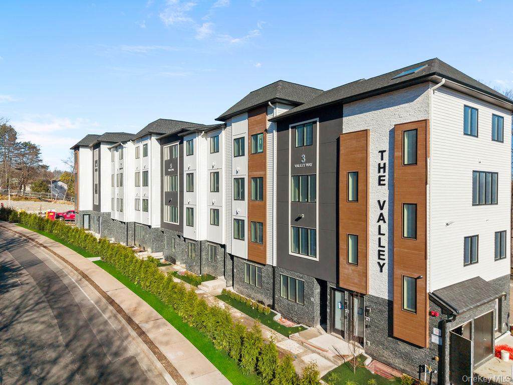 5 Valley Way - Photo 1