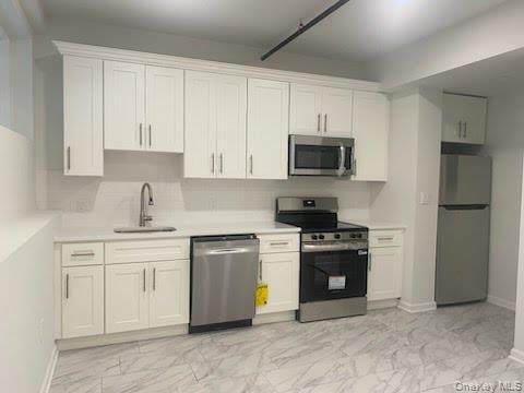 94 4th Avenue - Photo 1