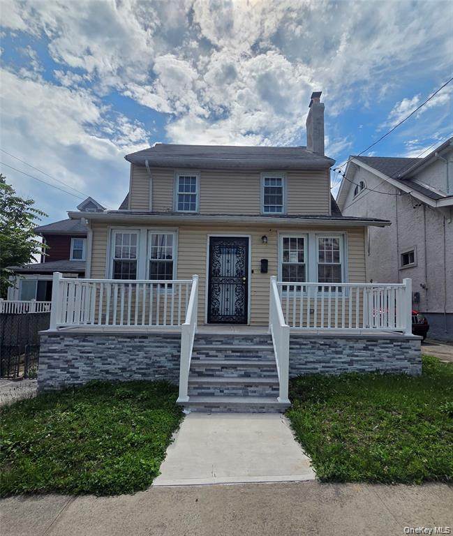 10532 192nd Street - Photo 1