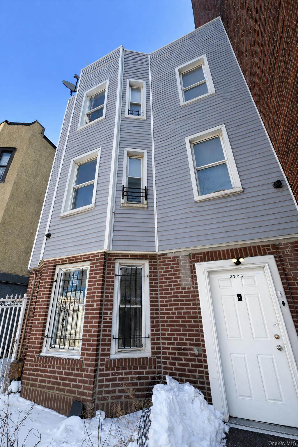 2384 Valentine Avenue - Photo 1