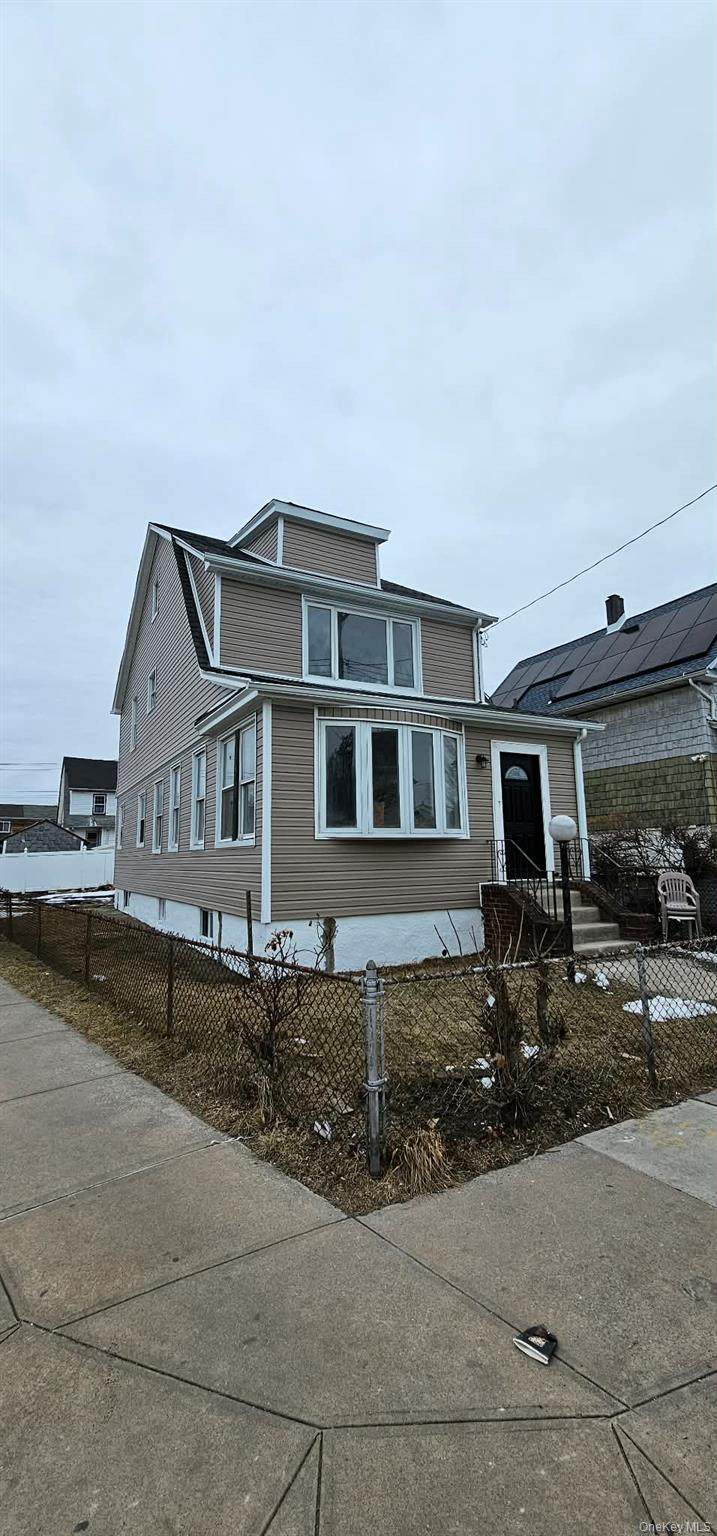 16701 110th Road - Photo 1