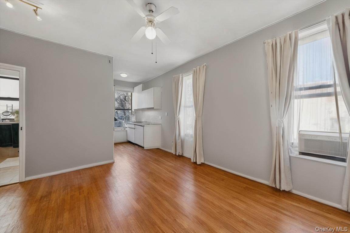 205 103rd Street - Photo 1