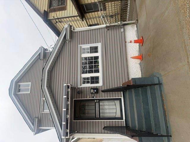 10929 156th Street - Photo 1