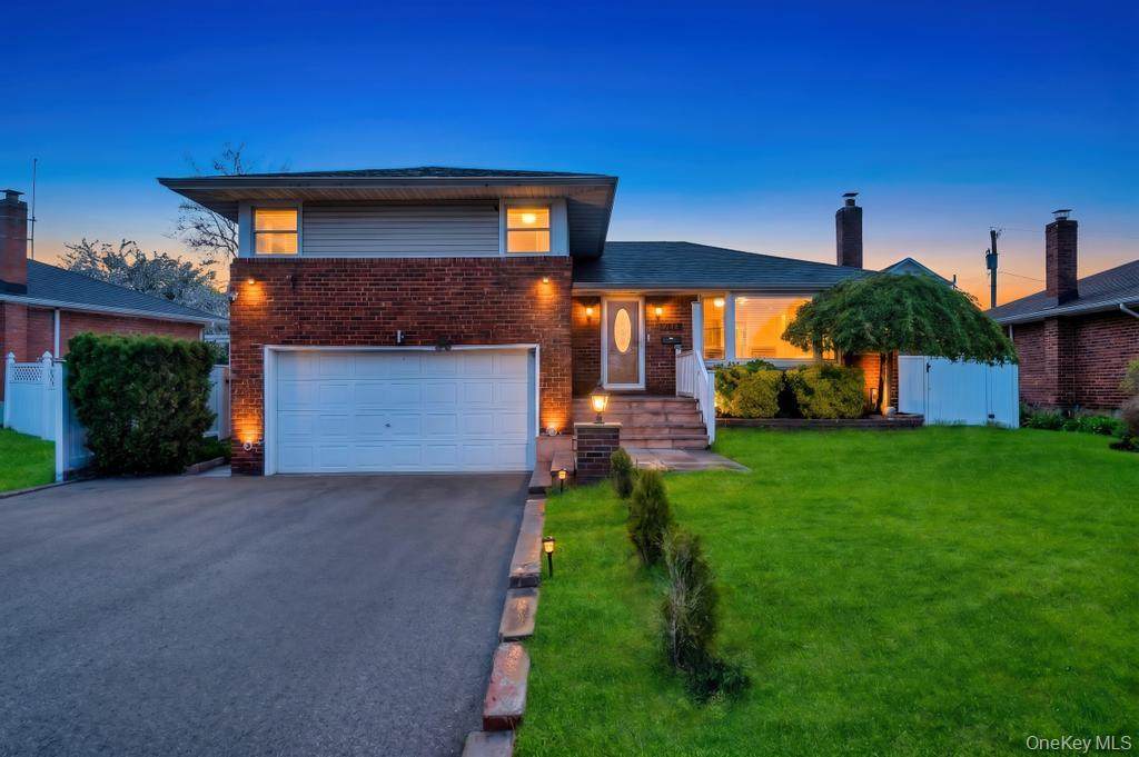 310 Southwood Circle - Photo 1