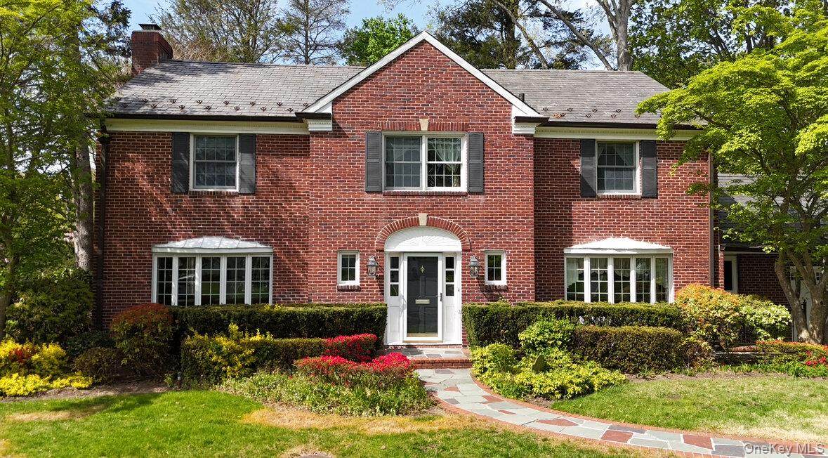 695 Hunt Lane - Photo 1