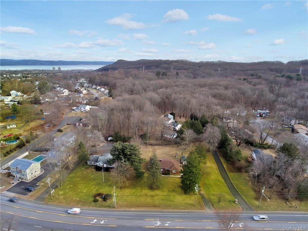 69 Ramapo Road - Photo 1