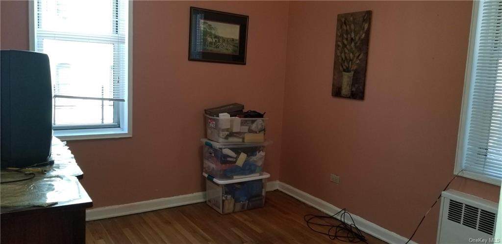 1475 Thieriot Avenue - Photo 1
