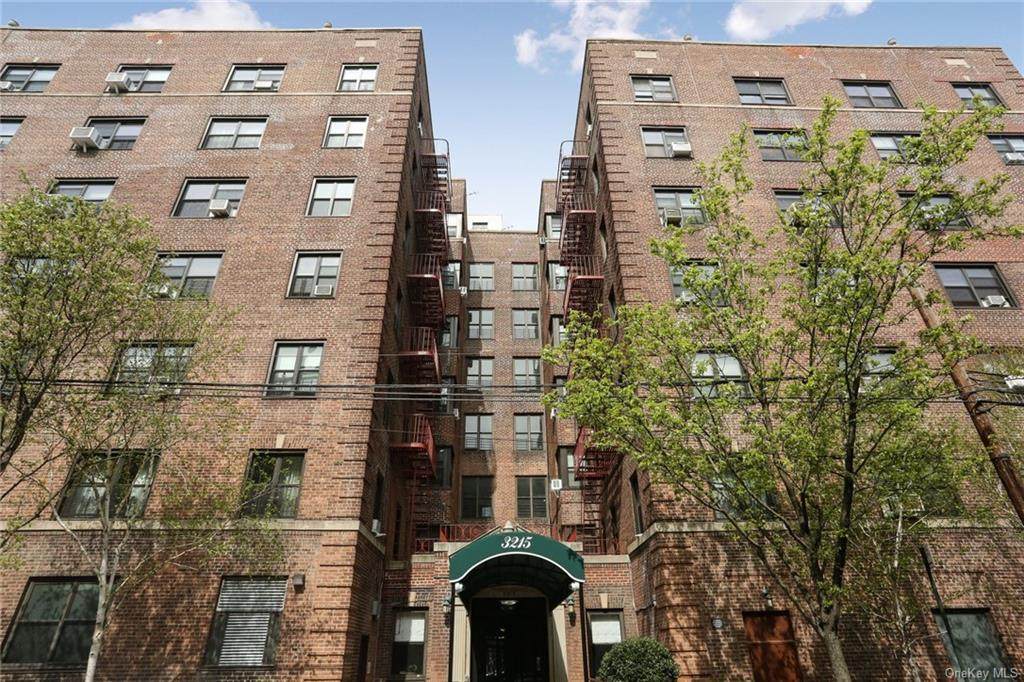 3215 Netherland Avenue - Photo 1