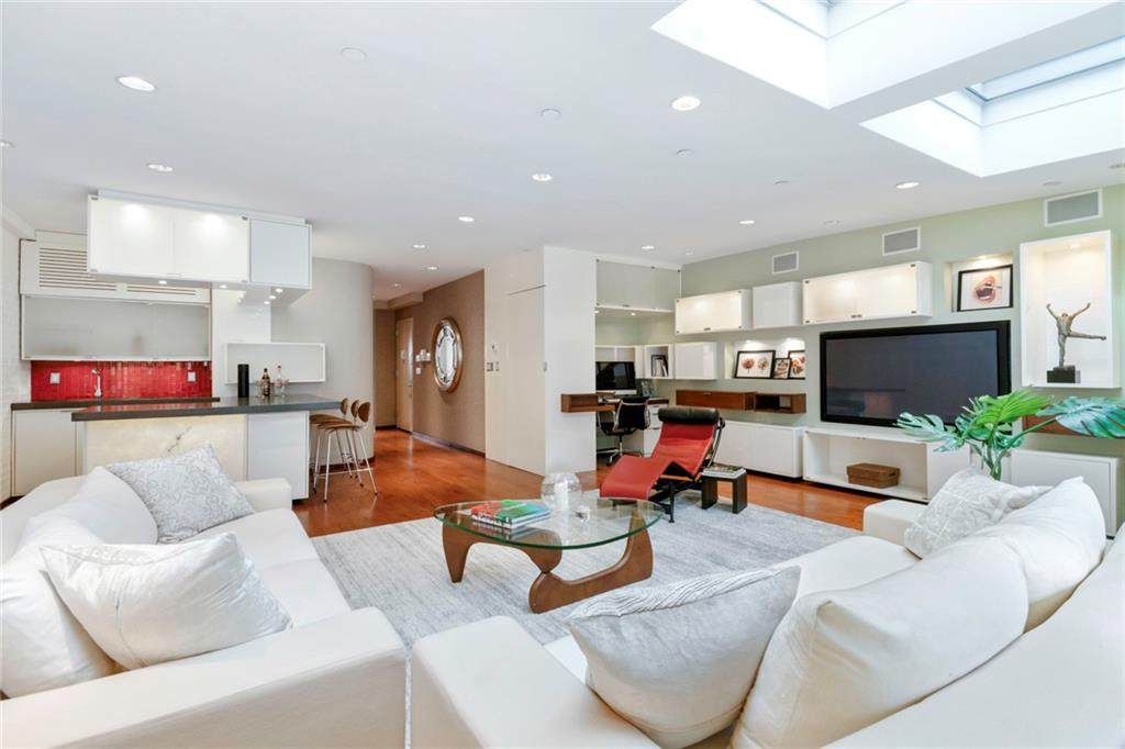 123 Chambers Street - Photo 1 123 Chambers Street - Photo 1