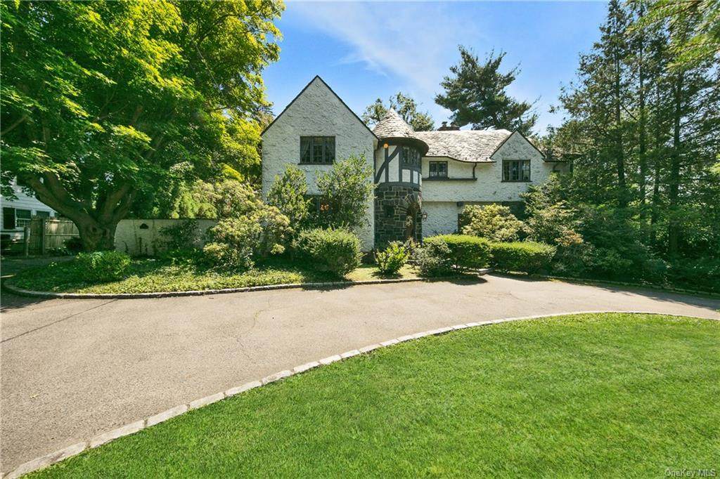 90 Overhill Road - Photo 1