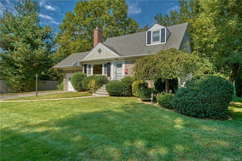 47 Siwanoy Boulevard - Photo 1