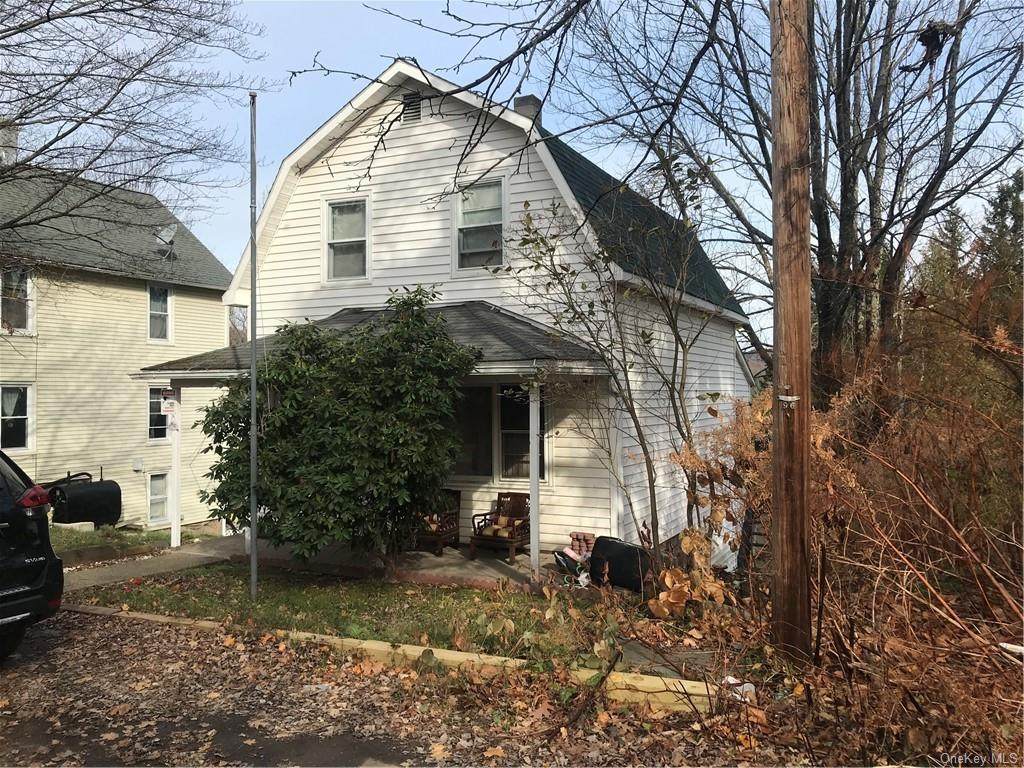 49 Railroad Avenue - Photo 1