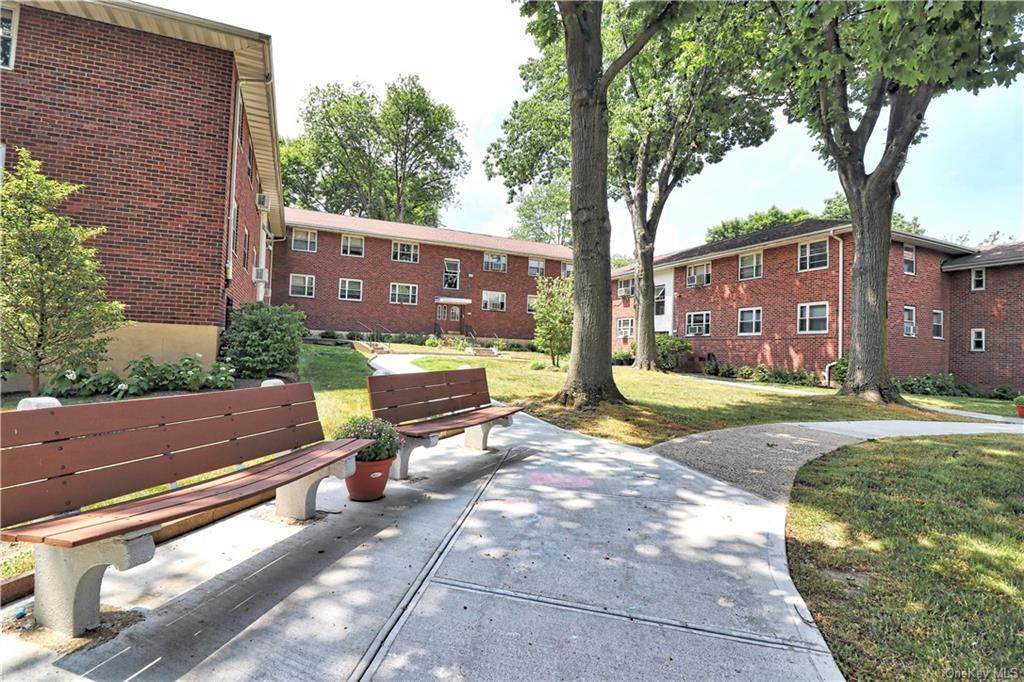 855 Palisade Avenue - Photo 1