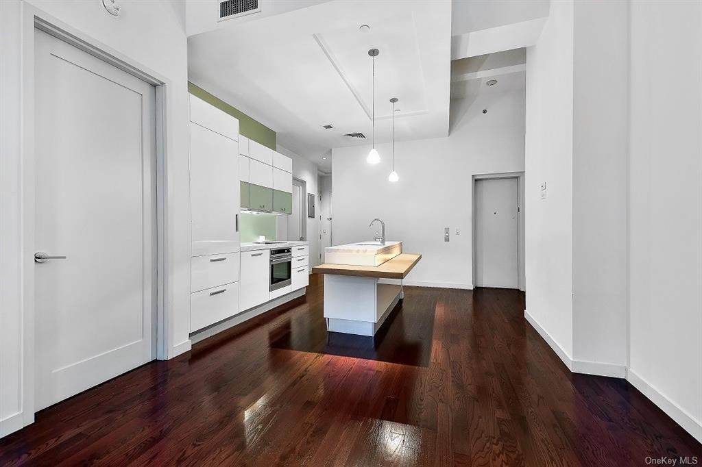 11 36th Street - Photo 1