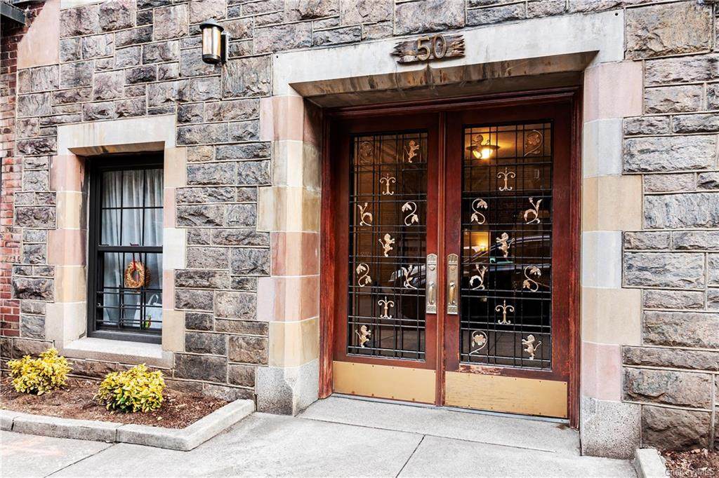 50 Park Terrace - Photo 1