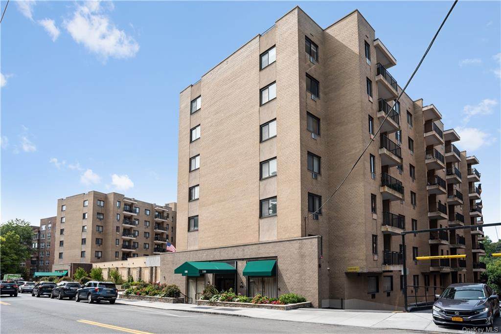 100 Hartsdale Avenue - Photo 1
