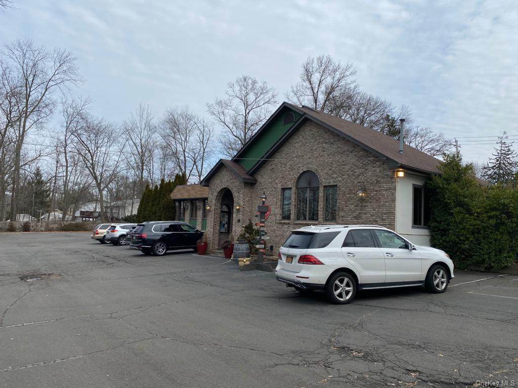 77 Route 303 - Photo 1