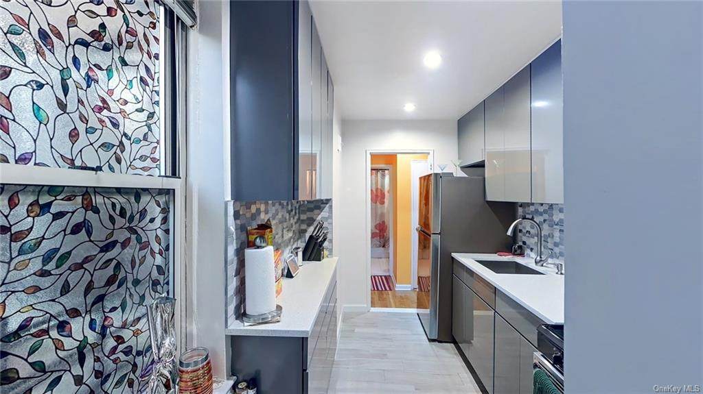 2385 Barker Avenue - Photo 1