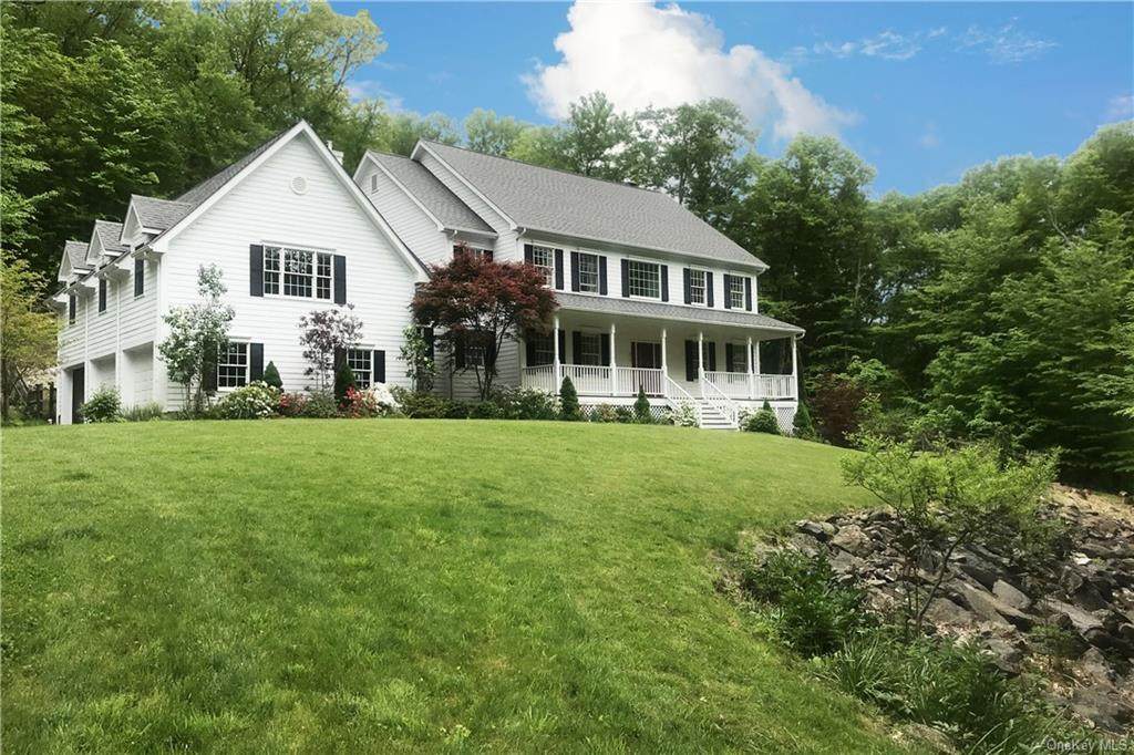 151 Pinesbridge Road - Photo 1