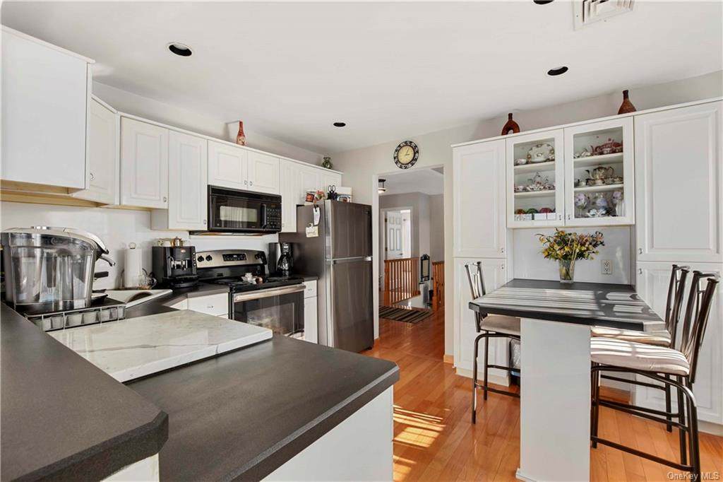 702 Orchard Hill Lane - Photo 1