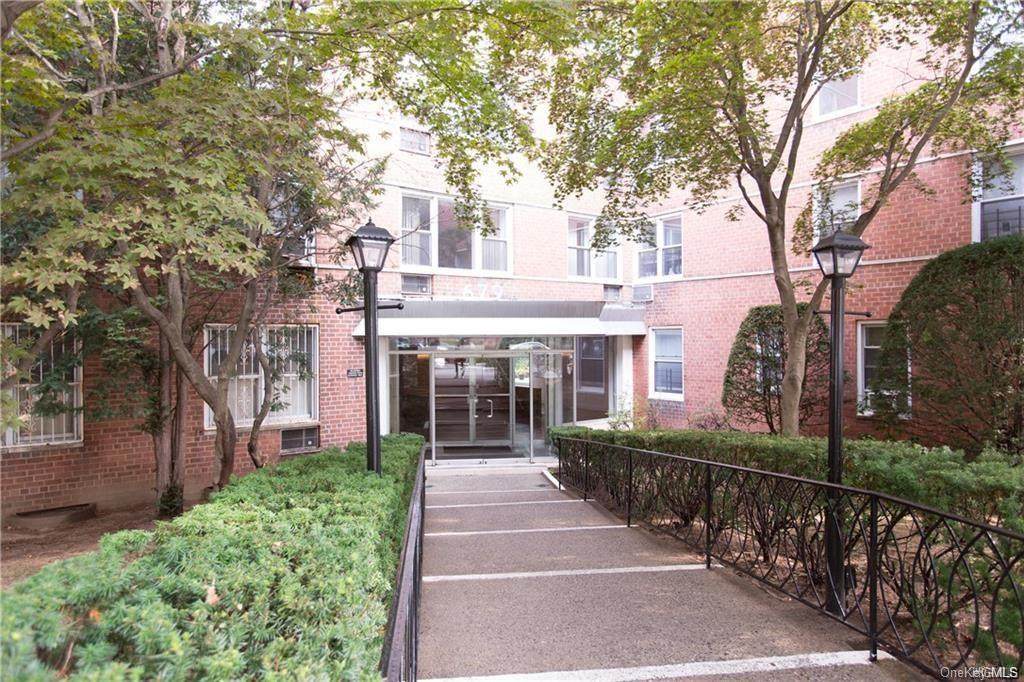 679 239th Street - Photo 1