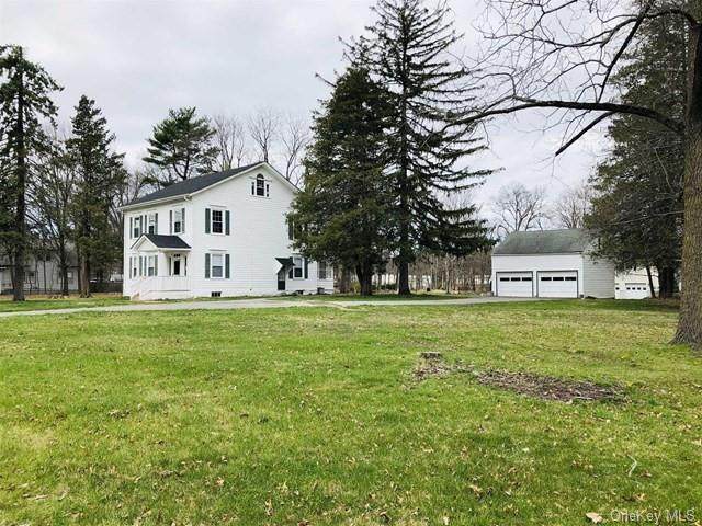 923 Main Street - Photo 1