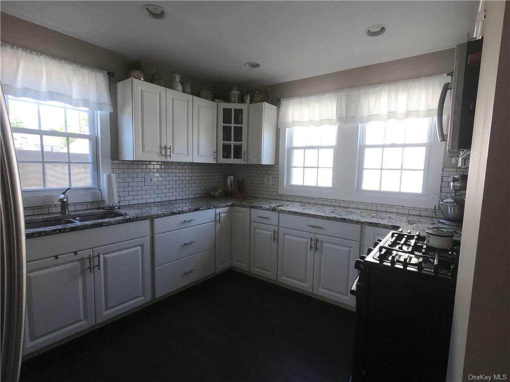 6 Kellogg Avenue - Photo 1