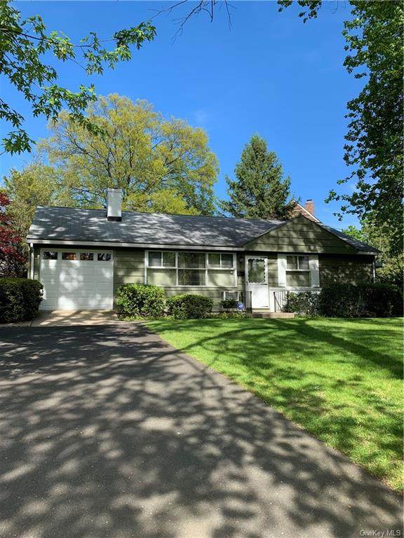 16 Kenilworth Drive - Photo 1