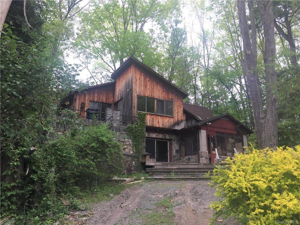 7 Hillside Avenue - Photo 1