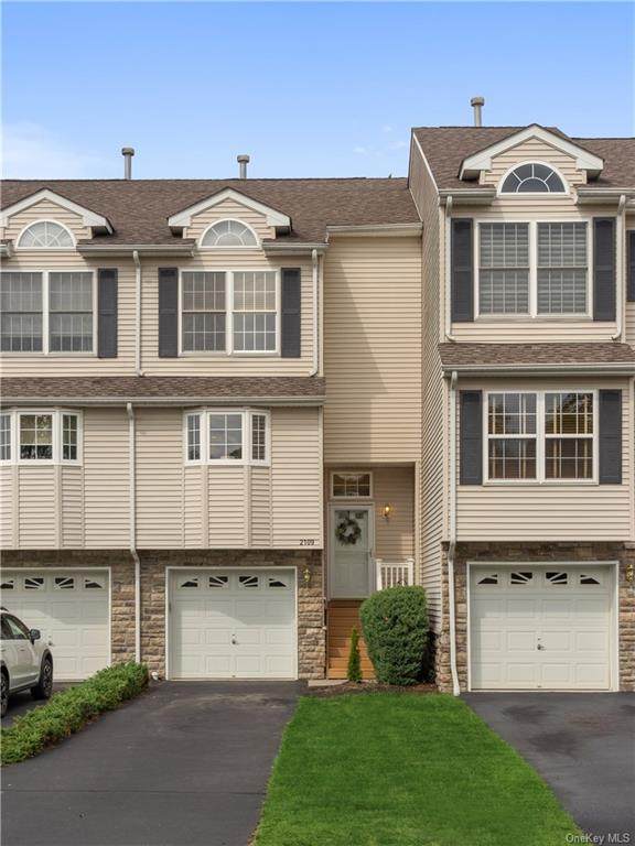 2109 Rockledge Court - Photo 1