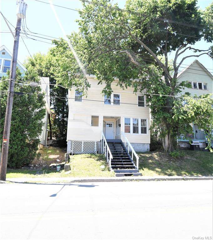 47 Monhagen Avenue - Photo 1