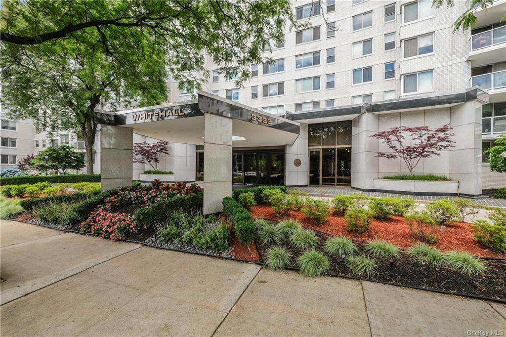 3333 Henry Hudson Parkway - Photo 1