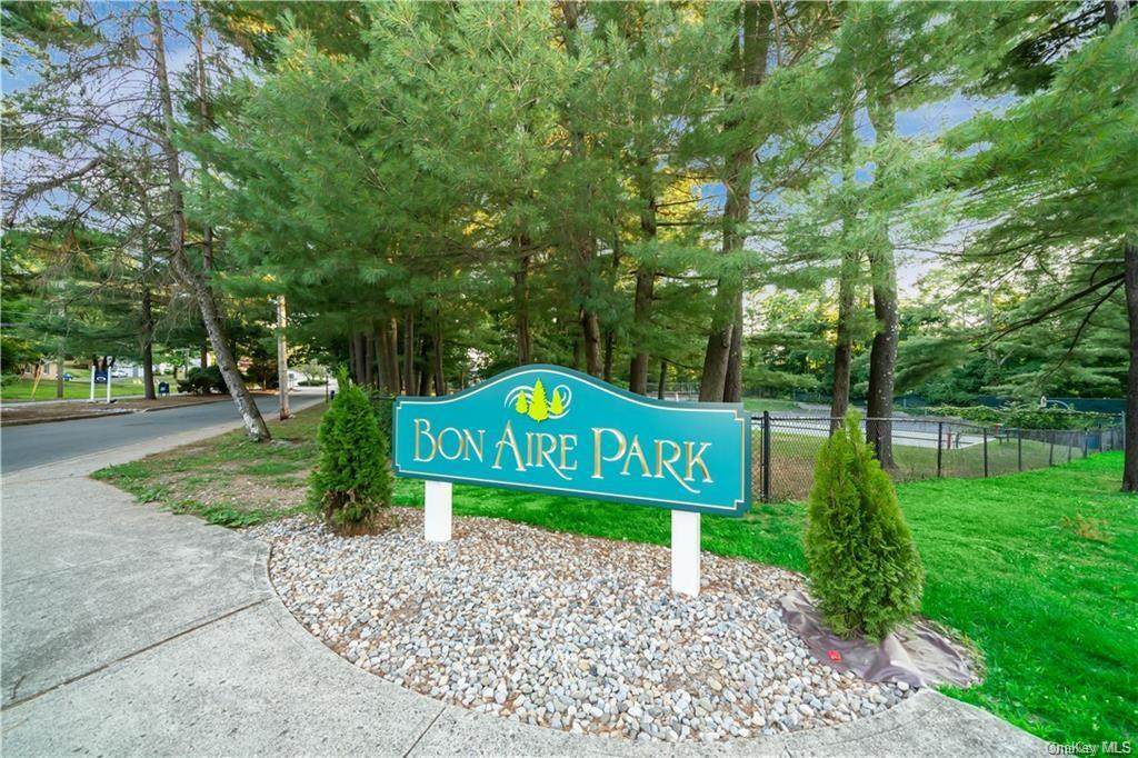 23 Somerset Drive - Photo 1